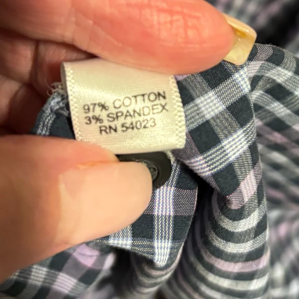 Banana Republic Purple Gray Check‎ Pearl Snap Pockets. Button Down Shirt. Large
